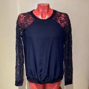 Patterson J. Kincaid top shirt blouse